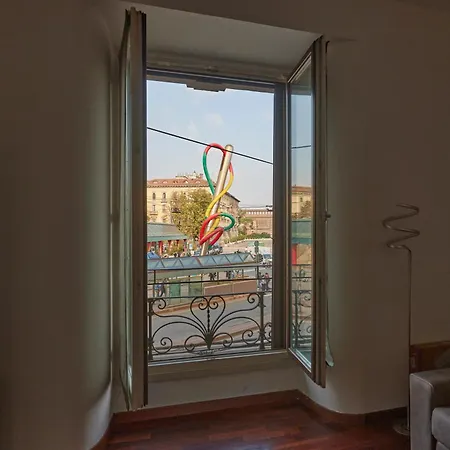 Cadorna Cityview Flat - Strategic Position In The Middle Of The Square Apartment Milan