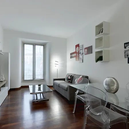 Apartment Cadorna Cityview Flat - Strategic Position In The Middle Of The Square Milan